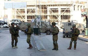 جنود الاحتلال الإسرائيلي عند مدخل مدينة نابلس