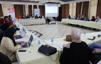 عقد طاولة مستديرة حول تطوير منظومة الحماية للنساء في فلسطين
