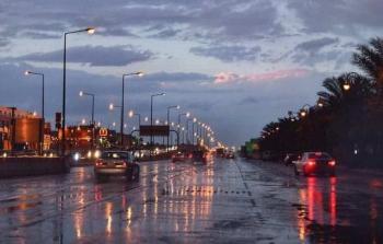طقس السعودية : أمطار رعدية ورياح نشطة على 4 مناطق
