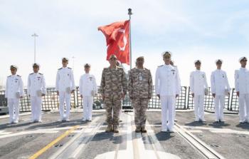 سفينة عسكرية تركية تصل قطر لتأمين مونديال كأس العالم 2022