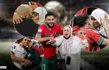 ما سر ارتباط لاعبي المغرب بأمهاتهم؟