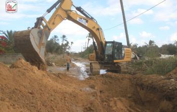 بلدية رفح- نقص الآليات يعيق فتح الطرق والمدينة تواجه أزمة إنسانية خطيرة