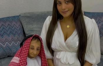 مريم زوجة عزيز الأحمد القزم اليوتيوبر السعودي