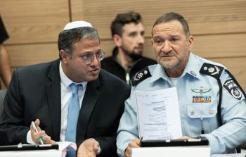 الوزير في الحكومة الإسرائيلية بن غفير ومفتش الشرطة الإسرائيلية شبتاي