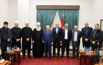 جانب من لقاء الرئيس عباس مع زعيم الطائفة المعروفية الدرزية