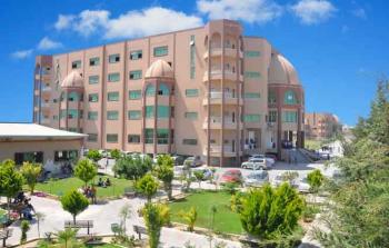 التعليم العالي تدين تدمير مقر جامعة فلسطين في مدينة الزهراء