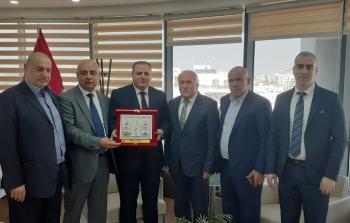 لقاء جمعية رجال الأعمال بالسفير الأردني في فلسطين