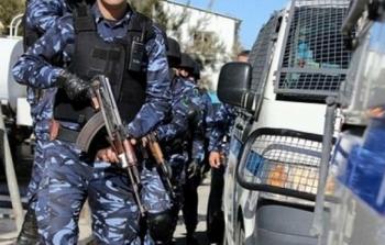 الخليل: الشرطة تضبط قطعة سلاح استخدمت في جرائم إطلاق نار