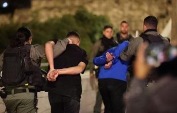 تقديم لوائح اتهام ضد 19 شابا اعتقلوا خلال اقتحام المسجد الأقصى