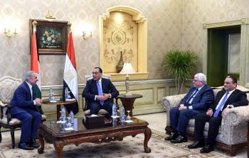 رئيس الوزراء المصري يعقد مؤتمرًا صحفيًا مع نظيره الفلسطيني