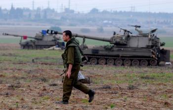 قناة عبرية تكشف عن استنفار إسرائيلي عقب عملية تسلل من غزة