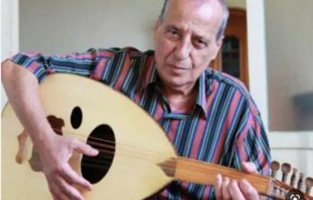 سبب وفاة إيلي شويري الفنان اللبناني ، حيث يظهر وهو يعزف على آلة العود