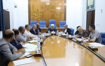 لجنة الداخلية الأمن والحكم المحلي بالتشريعي تعقد جلسة استماع لرئيس بلدية غزة