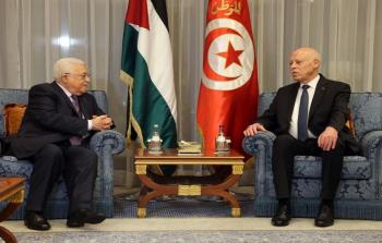 لقاء الرئيس عباس ونظيره التونسي