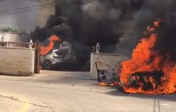 مستوطنون يحرقون المركبات في ترمسعيا