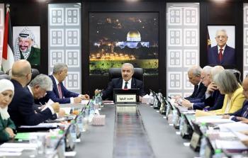 قرارات مجلس الوزراء الفلسطيني خلال جلسته الأسبوعية في رام الله / صورة من الجلسة