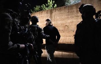 الاحتلال يعتقل 5 فلسطينيين من الضفة والقدس