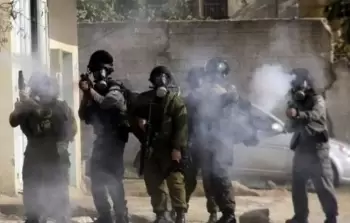 إصابات بالاختناق خلال اقتحام قوات الاحتلال والمستوطنين بلدة سبسطية