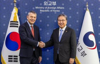 كوريا الجنوبية تتعهد بزيادة الدعم المالي للأونروا