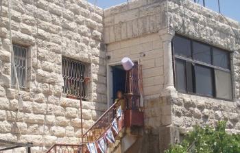 عائلة فلسطينية تتمكن من إجبار مستوطنين على إخلاء منزلهم بالخليل
