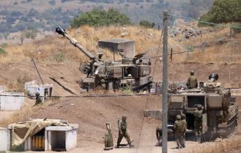 المدفعية الإسرائيلية على الحدود اللبنانية