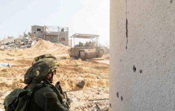 مقتل ضابط إسرائيلي وإصابة جندي في معارك شمالي غزة