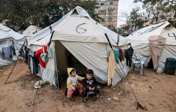 مصر تبدأ في إقامة معسكر ثان للنازحين في خانيونس جنوب قطاع غزة