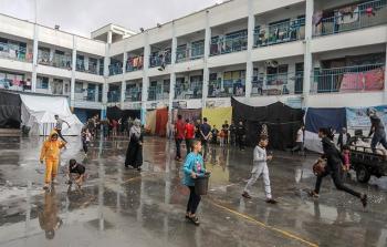 الأمطار تفاقم معاناة نازحي الحرب الإسرائيلية على غزة