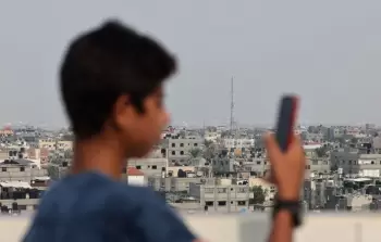 إسرائيل قطعت الاتصالات عن غزة أكثر من 10 مرات