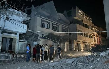 غزة - 5 شهداء في قصف استهدف منزلا لعائلة مهنا