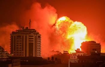 قصف جوي عنيف على مدينة غزة