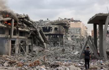 من آثار القصف على غزة - تعبيريو