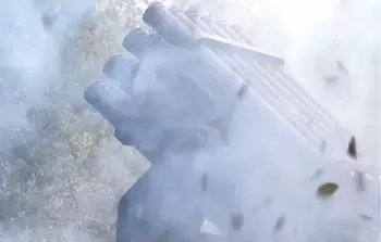 راجمة صواريخ لحزب الله