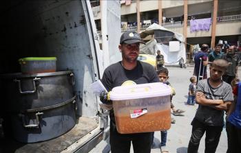 المطبخ العالمي ينهي عقود العشرات من موظفيه في غزة