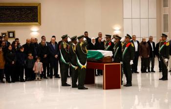 تشييع جثمان المناضل الوطني فؤاد الشوبكي