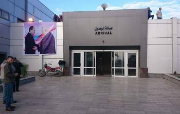 موظفو السلطة الفلسطينية سيستلمون معابر غزة