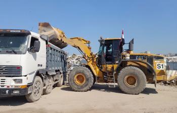 بلدية جباليا النزلة تعلن بدء تنفيذ مشروع فتح الشوارع وإزالة الركام