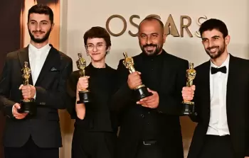 صناع فيلم لا أرض أخرى