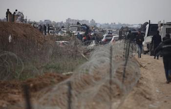 الطريق من محور نيتساريم في شارع صلاح الدين