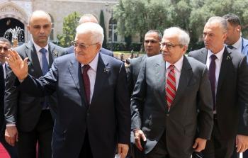 الرئيس عباس مع رئيس الوزراء اللبناني