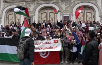 متضامنون من تونس مع فلسطين