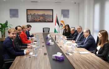 اجتماع حسين الشيخ مع مستشارة الرئيس الفرنسي