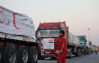 مساعدات مصرية إلى غزة