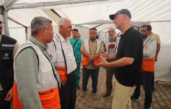 الهلال الأحمر يستضيف 88 مريضا ومرافقا ويشارك في إجلائهم إلى الأردن