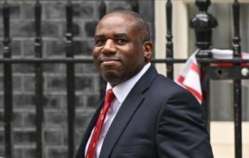 ديفيد لامي وزير الخارجية البريطاني يعقب على ما يجري في غزة الآن