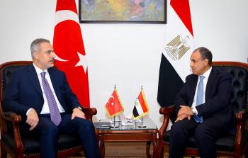 بدر عبد العاطي مع نظيره التركي اليوم