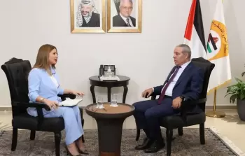 حسين الشيخ خلال لقاء مع قناة العربية - الحدث