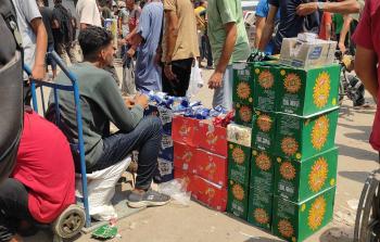 أسواق غزة… وفرة في السلع وغياب في القدرة الشرائية