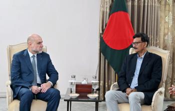 لقاء الهباش مع حسين