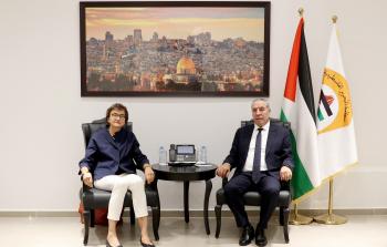 الشيخ يؤكد ضرورة تدخل المجتمع الدولي لوقف العدوان